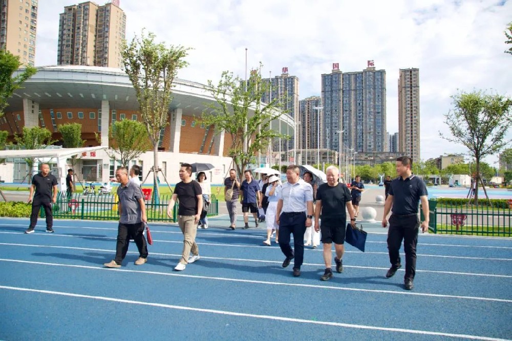 市作协走进best365足球官网集团“精致之城”重点项目采风
